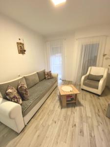 Χώρος καθιστικού στο Apartman Bogdan