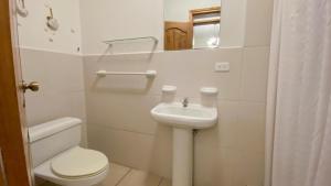 Kopalnica v nastanitvi Sakti Hostal B&B