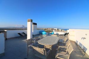 Balkón nebo terasa v ubytování Nova Beach Paradise Apartment
