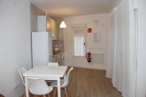 Kuchyň nebo kuchyňský kout v ubytování Los palomares + 10 fotografií