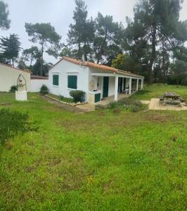 リヴドゥー・プラージュにあるMaison typique île de réのギャラリーの写真