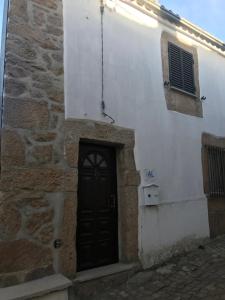 Foto dalla galleria di Casa duplex em Oledo / Duplex house in Oledo a Oledo