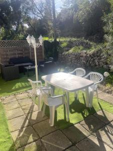 Κήπος έξω από το Charmant logement avec jardin privatif à la campagne
