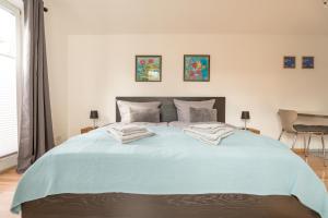 Galeriebild der Unterkunft Ferienwohnung Neuhaus in Wolfsburg