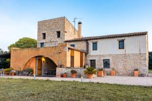 Gallery image of B&B Mas Coquells Rural - Habitació Colmena in Vilanant