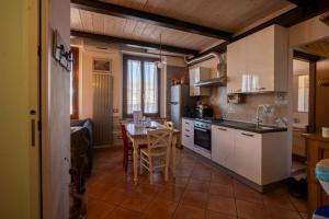 Kuchyň nebo kuchyňský kout v ubytování [Dolce Stella]Apt+(Suite)•2bath