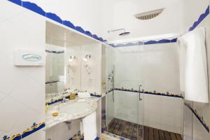 Koupelna v ubytování Hotel Savoia