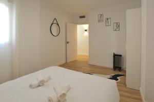 En eller flere senge i et værelse på Luxury, Modern & Style Mezquita