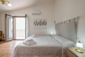 Gallery image of La Torre Vicino le più belle spiagge di Chia in Domus de Maria