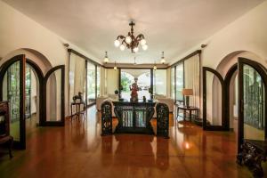 Vstupní hala nebo recepce v ubytování ama Stays & Trails Ishatva , Alibag + 38 fotografií