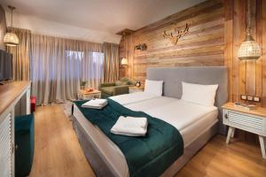 Gallery image of Room in BB - Hotel Moura Deluxe Room n5187 in Borovets