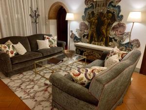 A seating area at Capannelle Wine Resort