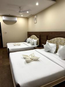 Gallery image of Hotel Yashraj Paradise in Akolia