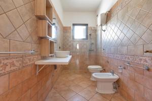 Koupelna v ubytování Villa Stella Graziana by BarbarHouse + 32 fotografií