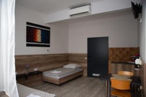 Posteľ alebo postele v izbe v ubytovaní Noclegi "Poza Szlakiem"