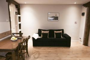 Posezení v ubytování For You Rentals Apartment TEMPORAL Madrid Cava Baja-La Latina CAB36