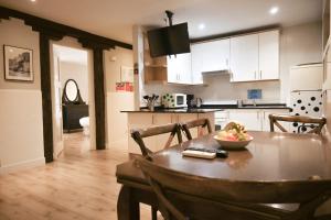 Kuhinja oz. manjša kuhinja v nastanitvi For You Rentals Apartment Madrid Cava Baja-La Latina CAB36