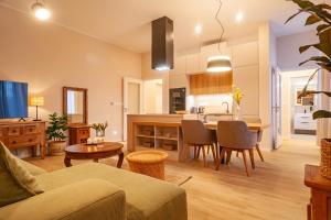 Kuchyň nebo kuchyňský kout v ubytování STING Residence Platan + 37 fotografií