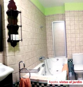 Łazienka w obiekcie CASA GIBRANZOS
