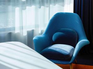SO/ Paris Hotel的休息区