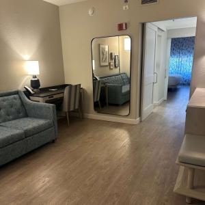 Uma área de estar em Caribe Royale Orlando