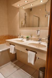 Bagno di Hotel Bel Air Trail & Wellness