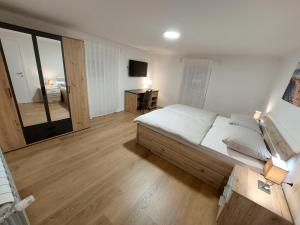 Postel nebo postele na pokoji v ubytování House Villa Katarina