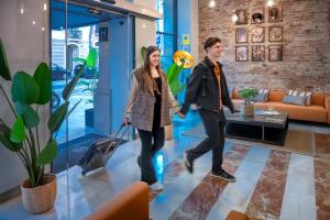 Clientes alojados en SERHS Carlit Boutique Hotel