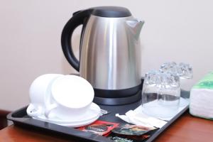 Syunik Hotel的咖啡和沏茶工具