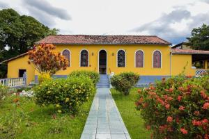 Pousada Jardim Lençóis外面的花园