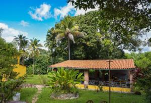Pousada Jardim Lençóis外面的花园