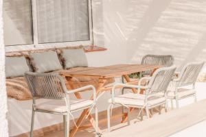 Posedenie v ubytovaní Apartamentos Sol Naixent