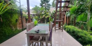 Zahrada ubytování Pandawa Villas Ubud