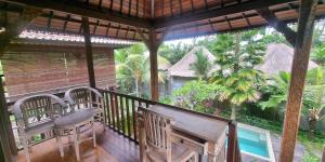 Balkón nebo terasa v ubytování Pandawa Villas Ubud