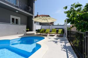 Gallery image of Villa Mihaela with private pool, jacuzzi and free secure parking in Trogir