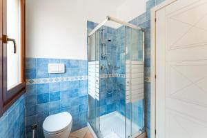 Kupatilo u objektu Résidence Pierre & Vacances Vignola Mare