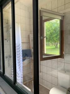 A bathroom at Ostau Flor