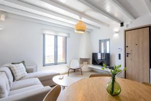 Χώρος καθιστικού στο Kea 360 VILLAS - Aristaeus Abode