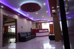 Hotel Sarla Regency大厅或接待区