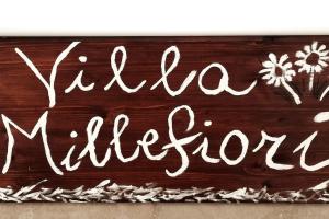 Fotografie z fotogalerie ubytování VILLA MILLEFIORI v destinaci Tornareccio
