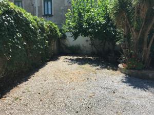 Vonkajšia záhrada v ubytovaní Villa Falconieri Sorrento Suite