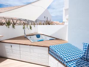 Μπαλκόνι ή βεράντα στο Modern, design, private jacuzzi - 2 bedrooms, 2 terraces - Wow Apartments - Los Christianos