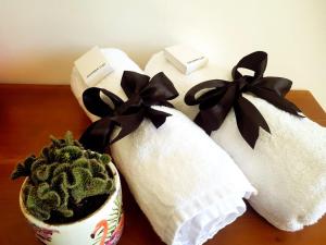 Postel nebo postele na pokoji v ubytování phoenix bed and breakfast 6