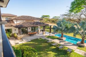 Bassein majutusasutuses Golf Course Home In Exclusive Gated Community või selle lähedal