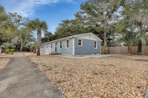 Hoone, kus puhkemaja asub