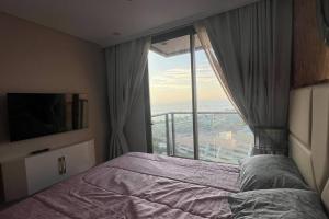 Posteľ alebo postele v izbe v ubytovaní Sea view apartment in Thailand