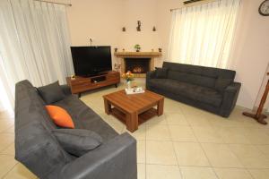 Posezení v ubytování SPACIOUS COUNTRY APARTMENT
