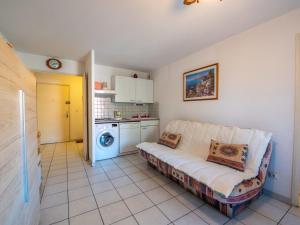 Kuchyň nebo kuchyňský kout v ubytování Apartment Ancre Bleue by Interhome