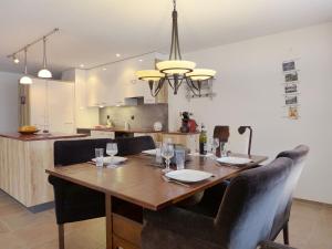 Fotografie z fotogalerie ubytování Apartment Laerchehus West by Interhome v destinaci Kandersteg