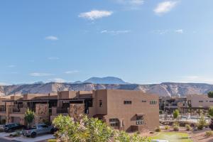 En generel udsigt til bjerge eller udsigt til bjerge taget fra villaen